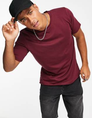 Don't Think Twice DTT raw edge t-shirt in burgundy-Red