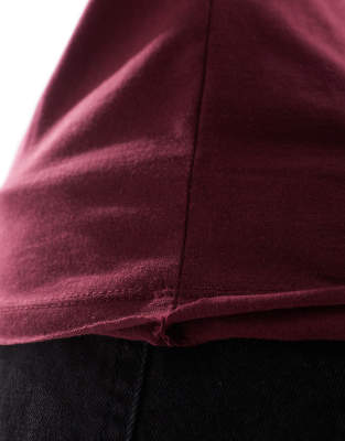 Thumbnail 3 of 4