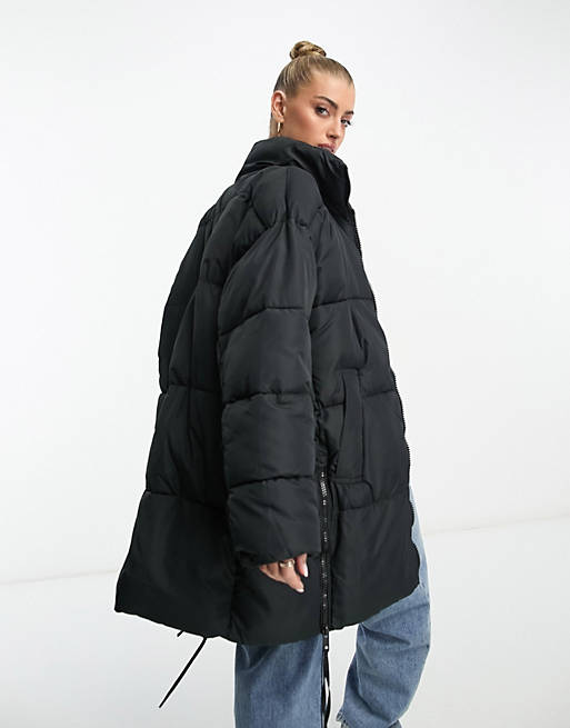 DTT Sarah longline puffer jacket in black | ASOS