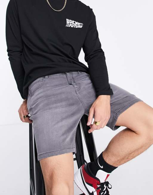 DTT – Schmal geschnittene Jeans-Shorts in Grau 