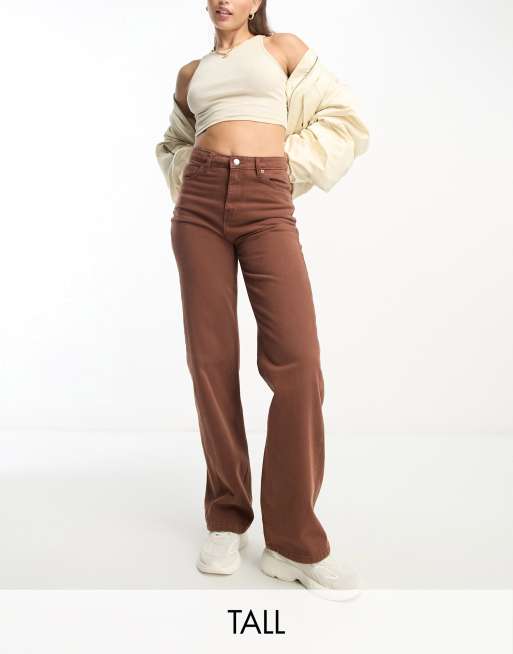 DTT Tall - Kristen - Jeans dritti a vita media marrone cioccolato