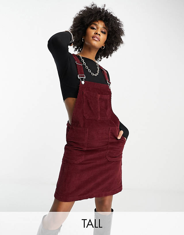 Don't Think Twice Tall - DTT Tall Lucine cord pinafore dress with pockets in burgundy
