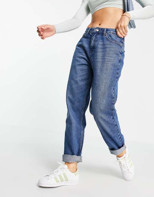 DTT Veron relaxed fit mom jeans in mid blue wash