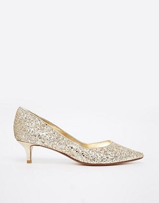 gold mid heel shoes