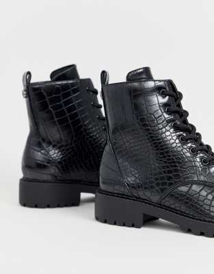 dune croc boots