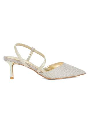  Charming court shoes in gold