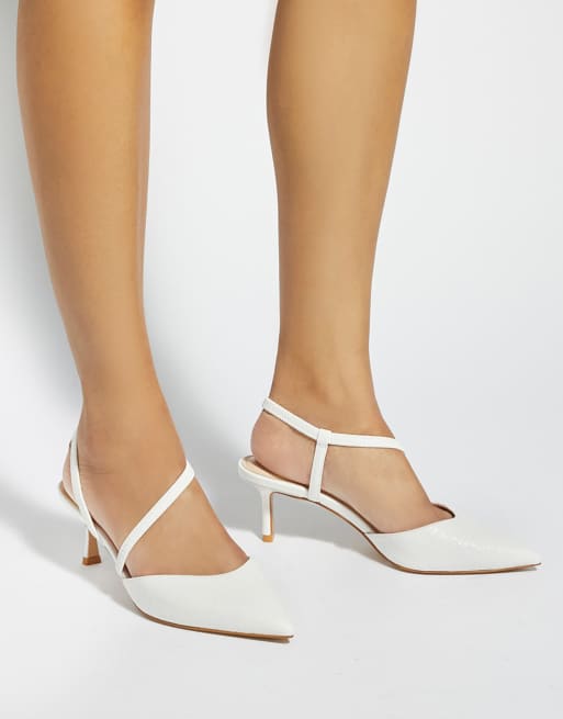 Dune London Charming court shoes in white, 3 of 4