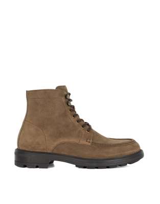  Clarise suede boots in taupe