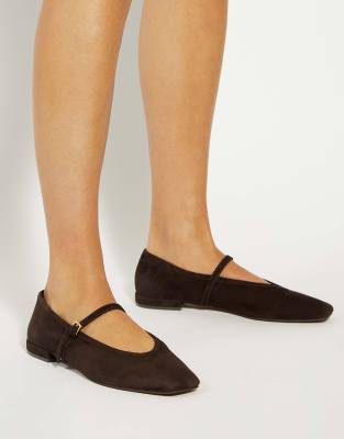  Hearthrob ballet pumps 