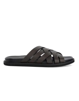  Iddris smart sandals 