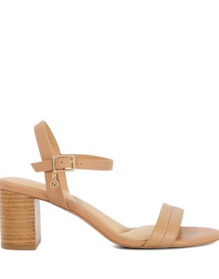  Jaycie block heeled sandals in caramel