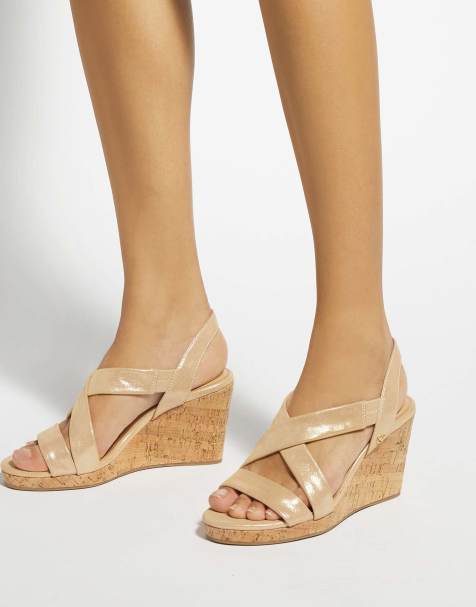 Dune London Kamies wedges in gold - view 1
