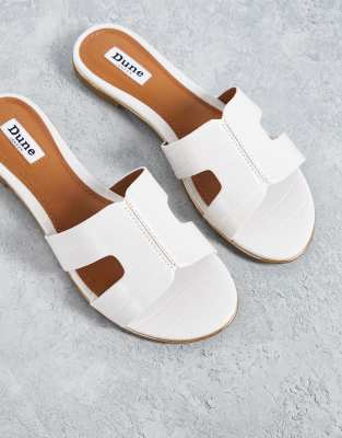 London - Loopy - Hvide flade slip-on-sandaler i | ASOS