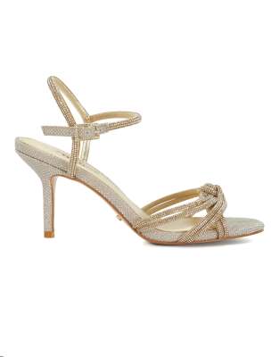  Marvelous heeled sandals in gold