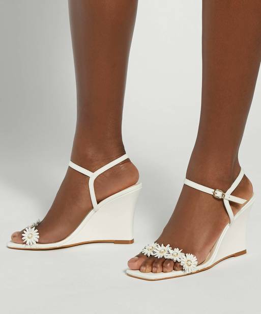 Dune London Milennial wedges in white, 3 of 4