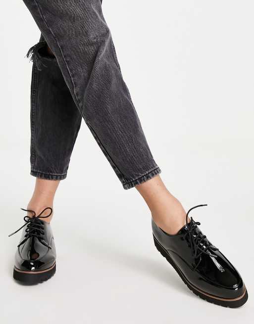 Dune London – Schnürschuhe in schwarzer Lackoptik mit flacher Plateausohle , 3 von 4
