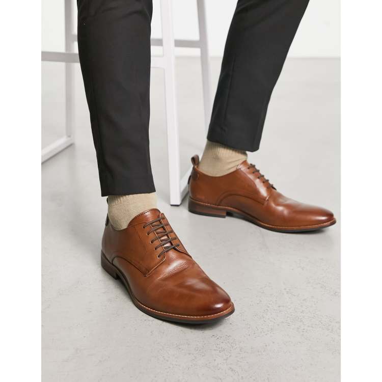 Artefact Tan Oxford Derbys with Minimalist Design Tan Plain Derby Shoes | Dobell main image 3