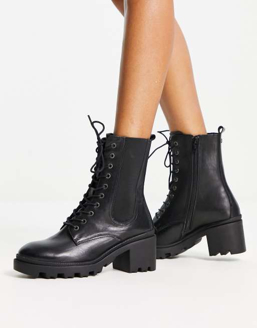 Black heel hot sale boots with laces