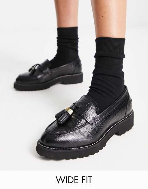 Wide fit hot sale tassel loafers