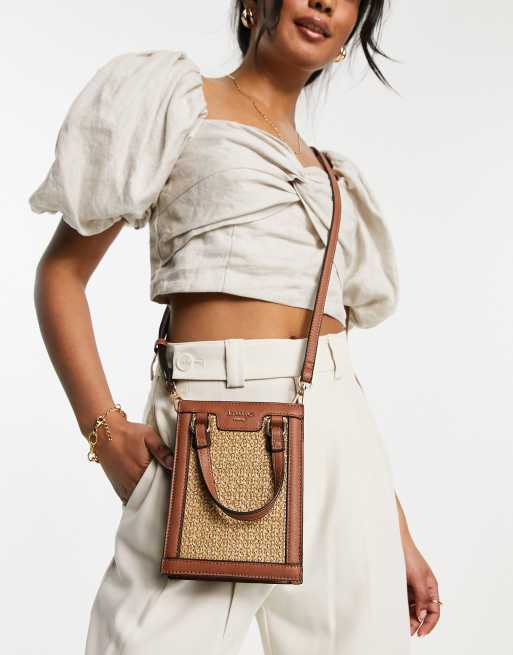Dune - Mini crossbody-tas in raffia en bruin