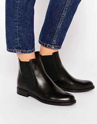 flat black chelsea ankle boots