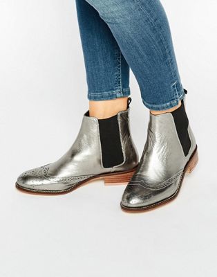 metallic chelsea boot