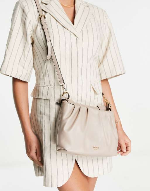 Dune – Weiche Schultertasche in Beige