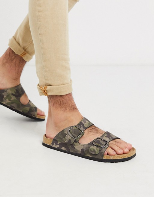 Dunlop sandals in camo with buckle