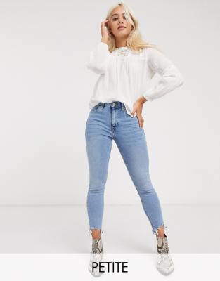 фото Джинсы с рваным нижним краем topshop petite-синий