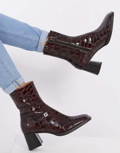 Miista shop croc boots