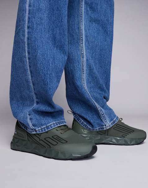 EA7 logo trainer with design sole in green - view 1