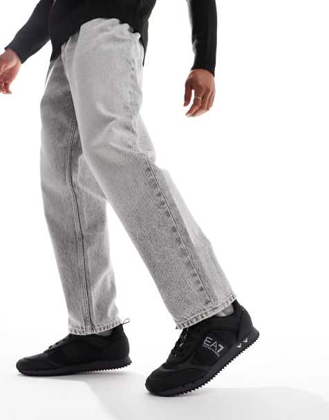 EA7 runner trainer in black - view 1