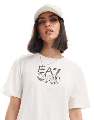 EA7 - T-Shirt in Creme mit großem Logo auf der Vorderseite-Weiß