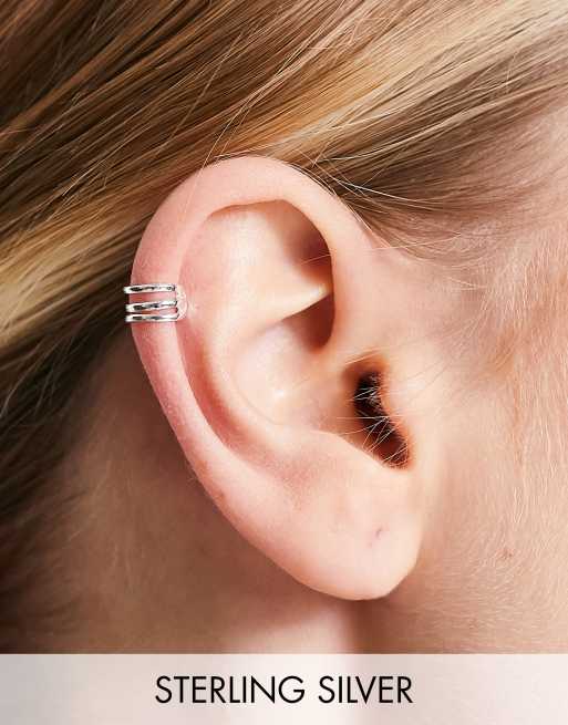 Ear cuff con diseño triple de plata de ley de Kingsley Ryan