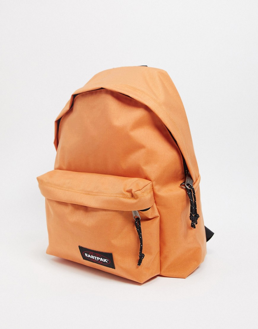 Eastpak – Sandfärgad/beige, vadderad ryggsäck
