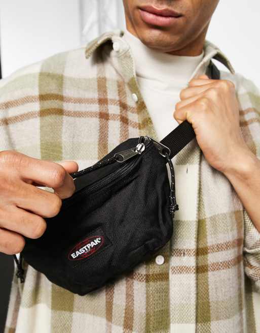 Eastpak springer bum outlet bag black