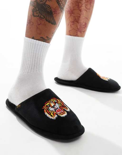 Ed Hardy - Pantoffels met geborduurde tijger in zwart