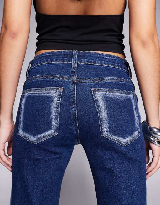 Edikted Airbrushed low rise flared jeans in dark blue washed, 4 of 5