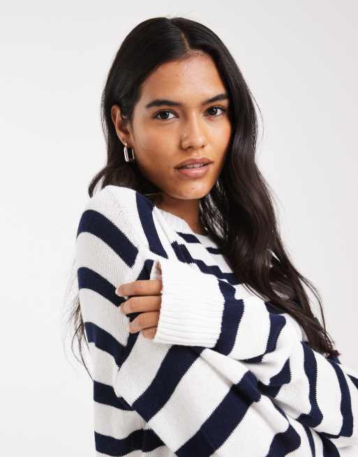 Edikted Amaris oversized striped knit sweater in navy white, 3 of 4