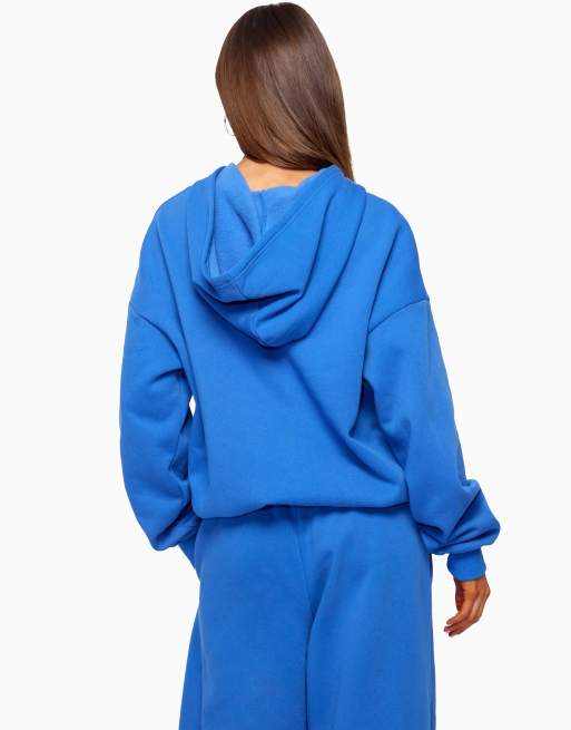 Edikted basic girl oversized edikted hoodie in blue, 2 of 5