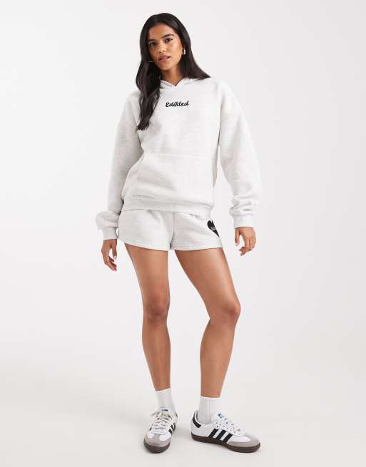 Edikted Big Love hoodie in grey, 3 of 4