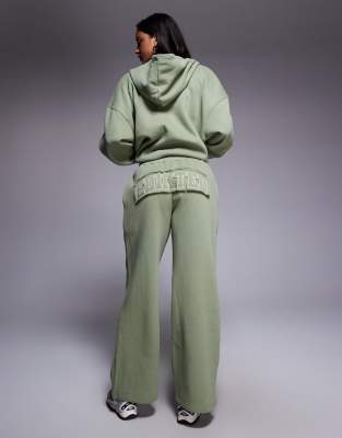 Co Ord