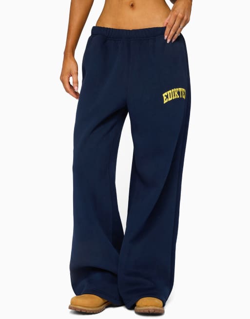 Edikted crush oversized tracksuit set in navy, 2 of 3