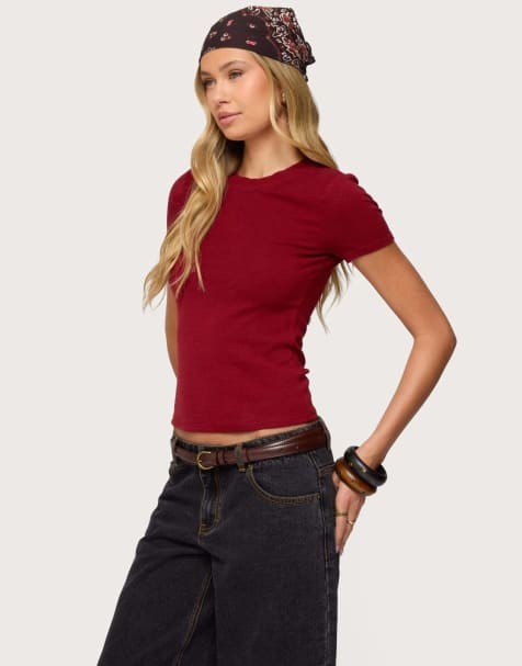 Edikted Daphney ribbed t shirt in burgundy