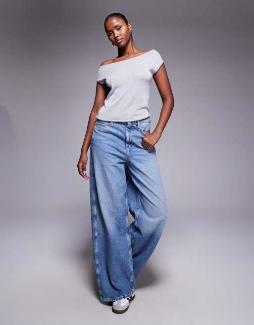 Edikted Holly glitter off shoulder top in silver, 3 of 4