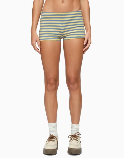 Edikted isara shorts and tshirt set in blue-and-yellow, 3 of 3
