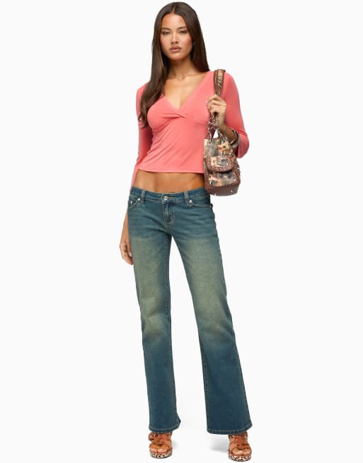 Edikted Mar v neck three-quarter sleeve top in coral, 5 of 5