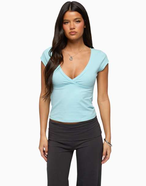Edikted penelopy overlap v neck t shirt in light-blue - view 1