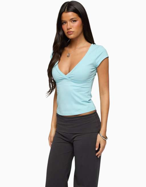 Edikted penelopy overlap v neck t shirt in light-blue, 3 of 5