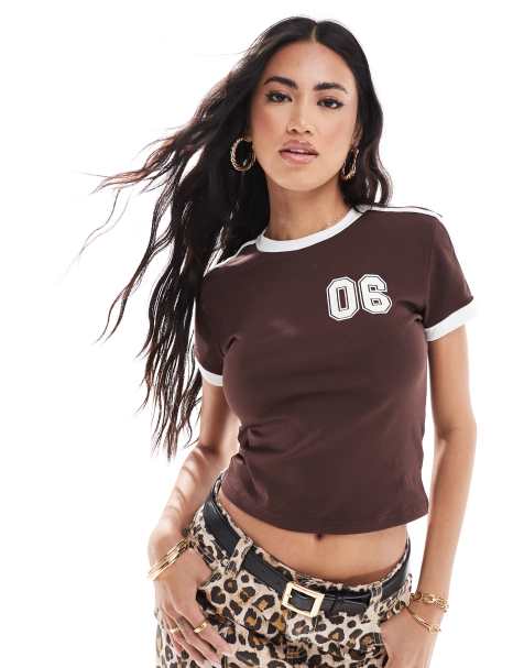 Edikted - T-shirt marrone con righe e grafica sportive in coordinato - view 1